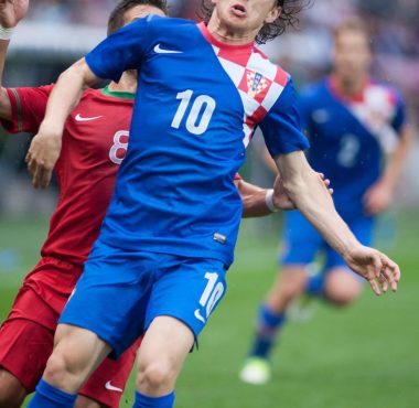 Modric-Milan, c'è l'opzione di rinnovo: decisione dopo il Mondiale