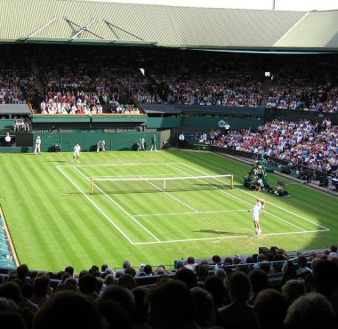 Sinner agli ottavi di Wimbledon: 6-4 6-3 6-4 a Brooksby, ora Mochizuki